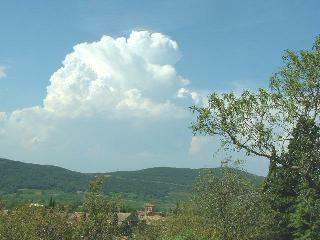 Alto-Cumulus au-dessus du massif de la Pinde 